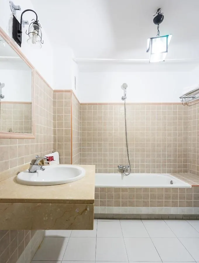 Hotel Marques De Torresoto By Vivere Stays Arcos de la Frontera 0*,  Spanien
